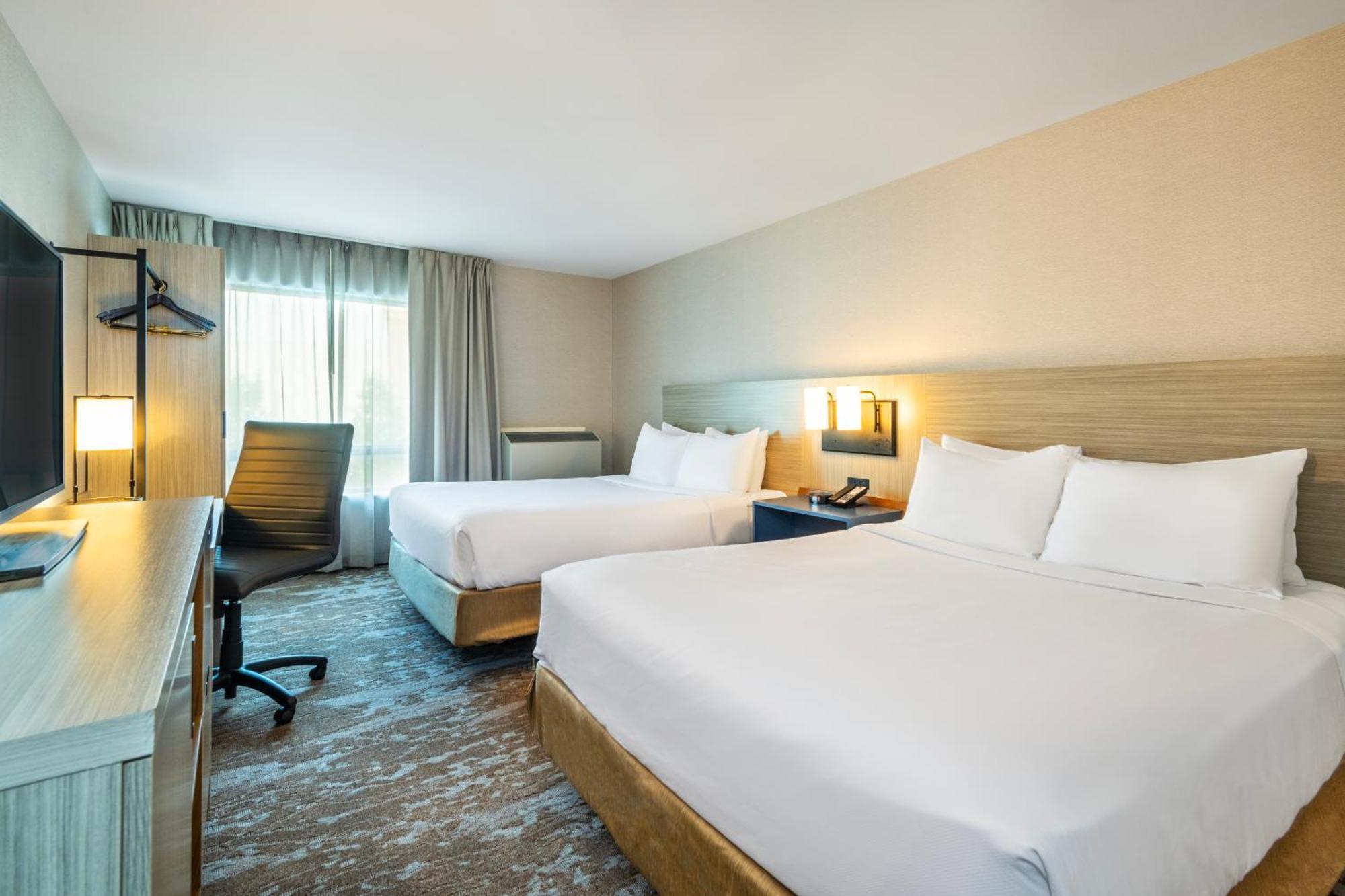 Comfort Inn Hwy 401 Kingston Exterior foto